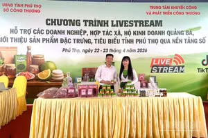 Chương trình livestream quảng bá sản phẩm đặc trưng tỉnh Phú Thọ. (Ảnh BCT cung cấp)