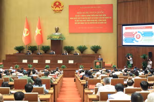 Hội nghị toàn quốc sơ kết 1 năm 6 tháng triển khai thực hiện Nghị quyết số 57-NQ/TW ngày 22/12/2024 của Bộ Chính trị - Ảnh: VGP/Nhật Bắc