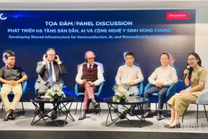 Các diễn giả đã trao đổi thẳng thắn các định hướng chính sách, cung cấp góc nhìn từ doanh nghiệp và những đề xuất hợp tác nhằm góp phần nâng cao năng lực của Việt Nam trong chuỗi giá trị công nghệ toàn cầu. (Ảnh: HNV)