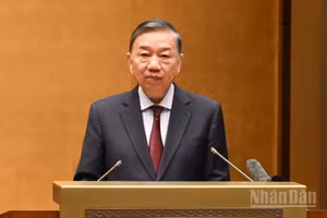 Tổng Bí thư, Chủ tịch nước Tô Lâm phát biểu chỉ đạo hội nghị.