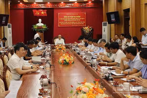 Các đại biểu dự hội nghị.