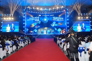 Toàn cảnh sự kiện Chuyển đổi số ngành ngân hàng năm 2026 tại Hà Nội.