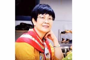 Nhà biên kịch Nguyễn Thị Hồng Ngát.