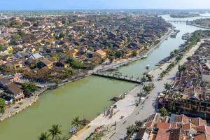 Di sản Văn hóa thế giới Phố cổ Hội An, thành phố Đà Nẵng nhìn từ trên cao. (Ảnh: NGUYỄN ANH CƯỜNG) 