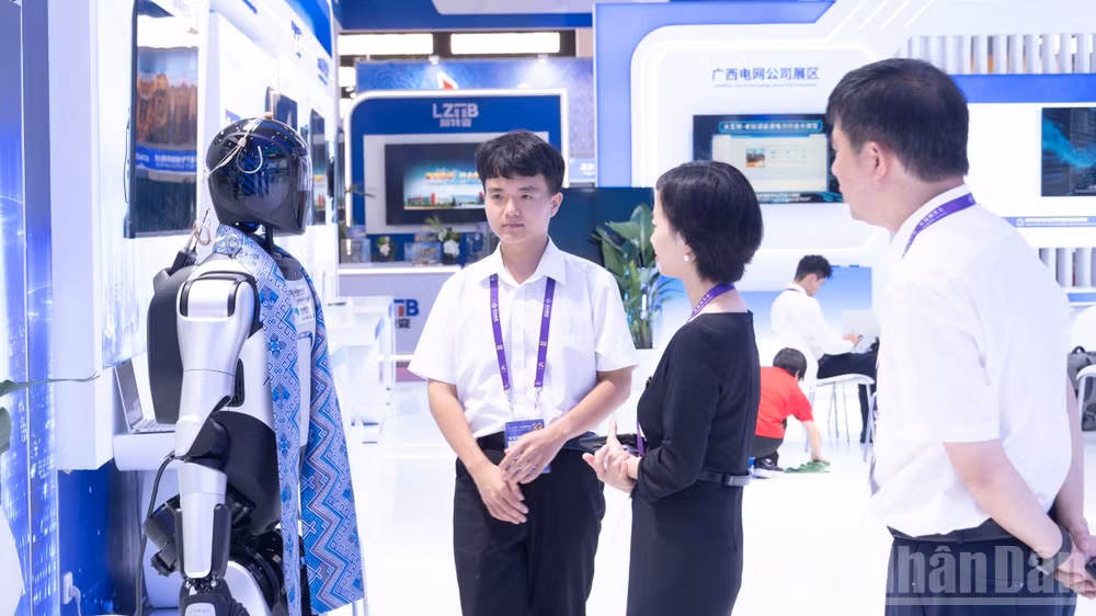 ndo_br_khai-mac-08-p2365743.jpg