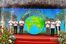 Nghi thức phát động Tháng hành động vì môi trường năm 2025 tại Đồng Tháp. (Ảnh: HỮU NGHĨA)