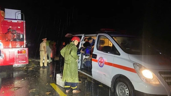 Hiện trường vụ tai nạn nghiêm trọng.