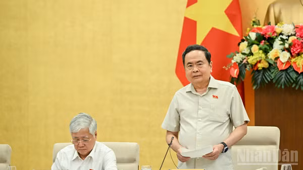 Chủ tịch Quốc hội Trần Thanh Mẫn phát biểu kết luận cuộc làm việc. (Ảnh: DUY LINH)