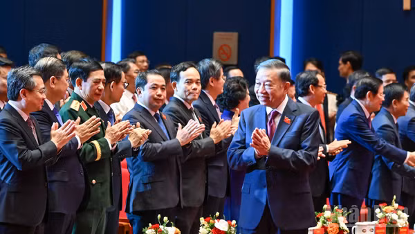 Tổng Bí thư, Chủ tịch nước Tô Lâm dự Lễ kỷ niệm 80 năm Ngày truyền thống lực lượng An ninh nhân dân (12/7/1946-12/7/2026) và đón nhận Huân chương Sao Vàng. 