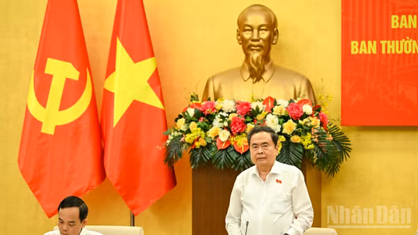 Bí thư Đảng ủy Quốc hội, Chủ tịch Quốc hội Trần Thanh Mẫn phát biểu định hướng hội nghị. (Ảnh: DUY LINH)