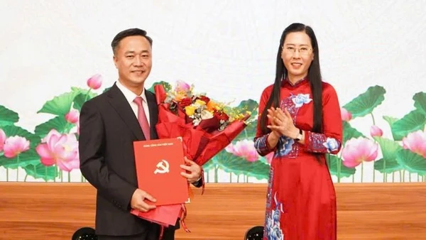 Đồng chí Nguyễn Việt Hùng được Ban Bí thư chỉ định tham gia Ban Chấp hành, Ban Thường vụ Tỉnh ủy và giữ chức Phó Bí thư Tỉnh ủy Khánh Hòa nhiệm kỳ 2025-2030.