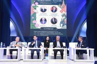 Tọa đàm "Vai trò của người Thái gốc Việt: Cầu nối bền vững cho quan hệ Thái Lan-Việt Nam”. (Ảnh: XUÂN SƠN)