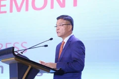 Phó Thủ tướng Lê Thành Long phát biểu tại phiên khai mạc.