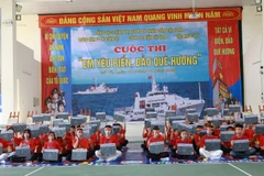 60 em học sinh tham gia cuộc thi: Em yêu biển, đảo quê hương