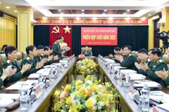 Quang cảnh phiên họp.