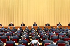 Ban Thường vụ Bộ Chính trị Trung ương Đảng Cộng sản Trung Quốc chủ trì Hội nghị. (Ảnh: Tân Hoa xã)