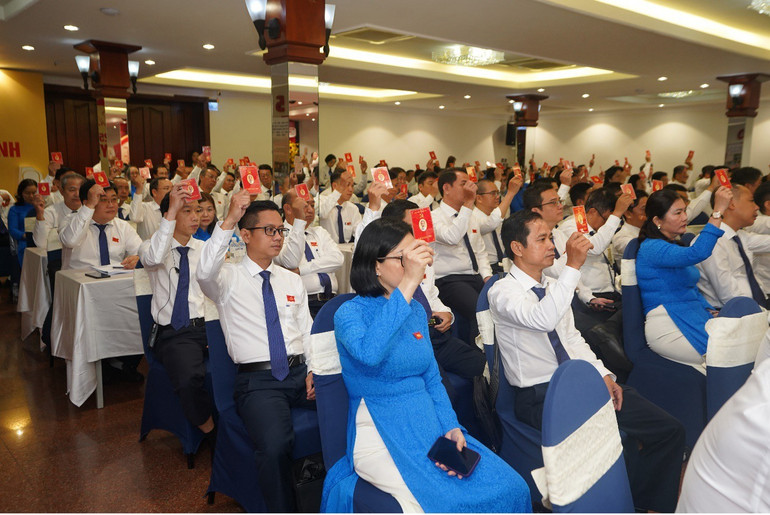 Đại hội Đảng bộ Tổng Công ty Cấp nước Sài Gòn-Trách nhiệm hữu hạn một thành viên lần thứ V, nhiệm kỳ 2025–2030. dai-hoi-dang-bo-tong-cong-ty-cap-nuoc-sai-gon-tnhh-mtv-lan-thu-v-nhiem-ky-2025-2030.jpg