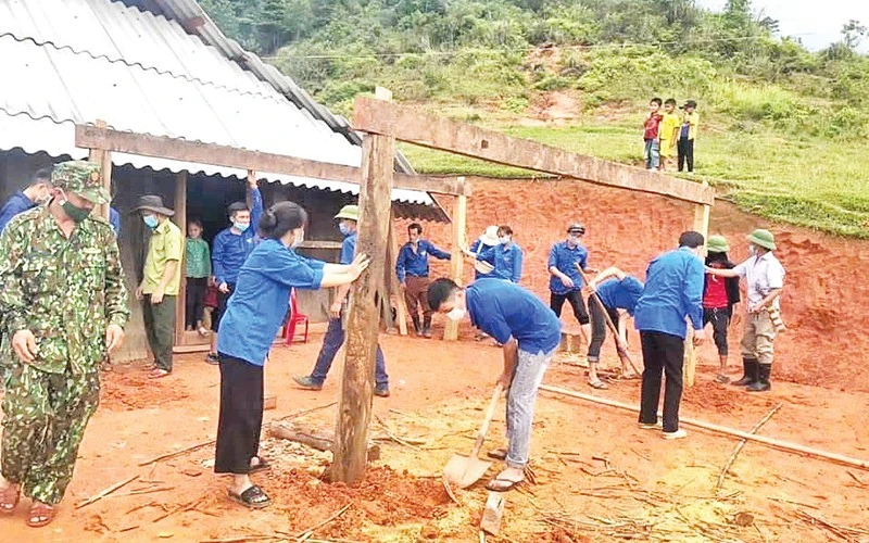Huyện Quế Phong quyết tâm hoàn thành Chương trình xóa nhà tạm, nhà dột nát trước ngày 31/7.