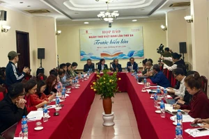 Toàn cảnh họp báo về Ngày thơ Việt Nam lần thứ 24.