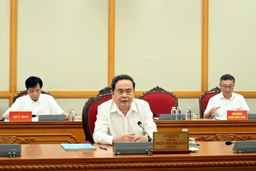 Đồng chí Trần Thanh Mẫn, Ủy viên Bộ Chính trị, Chủ tịch Quốc hội chủ trì buổi làm việc với Ban Thường vụ Tỉnh ủy Lai Châu, Thành ủy Cần Thơ. (Ảnh: DUY LINH)