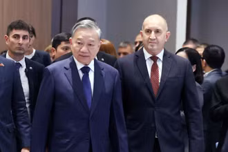 Tổng Bí thư Tô Lâm và Tổng thống Rumen Radev dự Diễn đàn Doanh nghiệp Việt Nam- Bulgaria. (Ảnh: Thống Nhất/TTXVN)