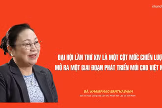 Đại sứ nước Cộng hòa Dân chủ Nhân dân Lào tại Việt Nam Khamphao Ernthavanh.