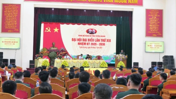 Toàn cảnh đại hội.