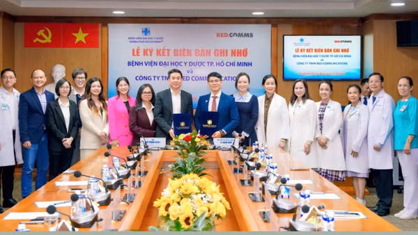 Buổi ký kết hợp tác đánh dấu bước tiến quan trọng trong việc chuẩn hóa thông tin y tế và nâng tầm đội ngũ chuyên gia hướng tới sức khỏe cộng đồng.