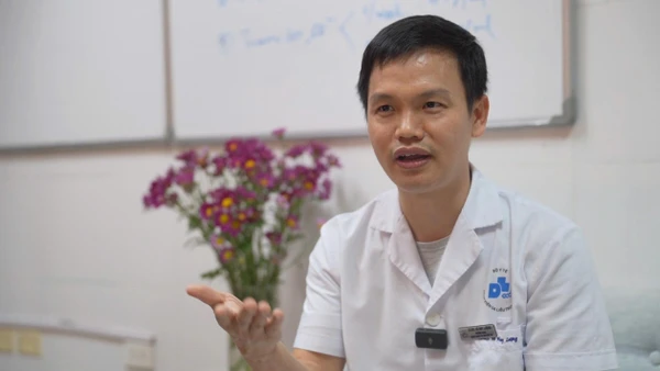 Theo Tiến sĩ, bác sĩ Vũ Huy Lượng, Trưởng khoa Laser và săn sóc da, Bệnh viện Da liễu Trung ương.