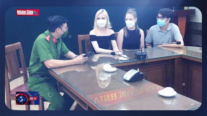 Câu chuyện văn hóa: Ngăn chặn hành vi phản văn hóa với du khách nước ngoài