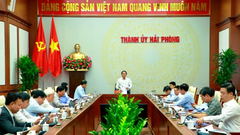 Quang cảnh phiên họp của Ban Chỉ đạo của Thành ủy Hải Phòng về công tác bầu cử đại biểu Quốc hội khóa XVI và đại biểu Hội đồng nhân dân các cấp nhiệm kỳ 2026-2031 tại thành phố Hải Phòng. (Ảnh: DUY THÍNH)