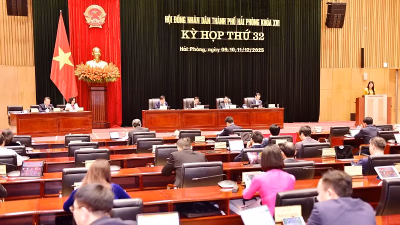 Quang cảnh Kỳ họp.