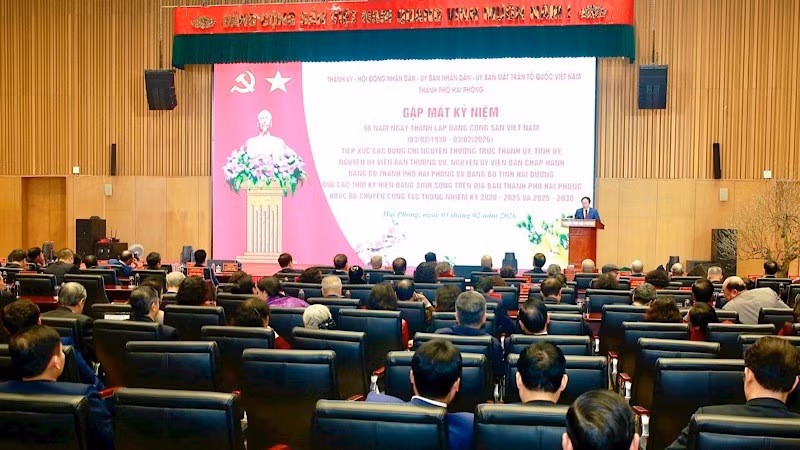 Quang cảnh buổi gặp mặt.