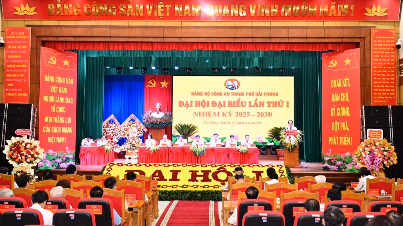 Quang cảnh đại hội.