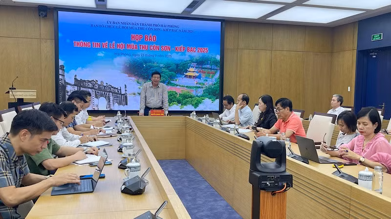 Quang cảnh buổi họp báo về Lễ hội mùa thu Côn Sơn-Kiếp Bạc năm 2025.