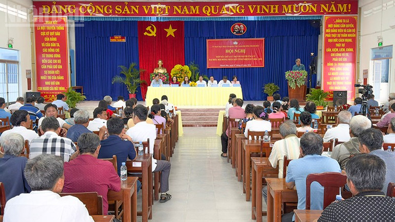 Vĩnh Long gửi trọn niềm tin qua những chương trình hành động sát thực tế ndo_tl_anh-1-cu-tri-1.jpg