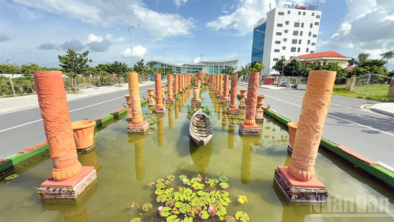 Đường gốm tỉnh Vĩnh Long. ndo_br_anh-5-dong-gom-do.jpg