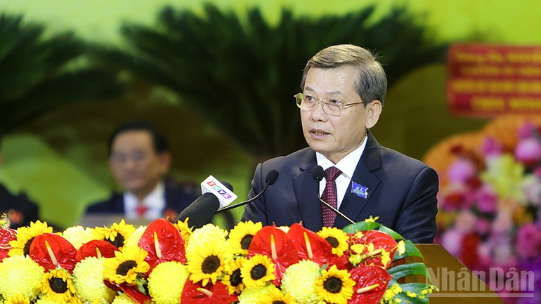 Chánh án Tòa án nhân dân tối cao Lê Minh Trí phát biểu chỉ đạo Đại hội. ndo_br_anh-4-ong-le-minh-tri.jpg