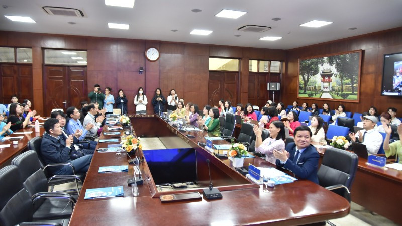 Hội thảo khoa học với chủ đề: “Trí tuệ nhân tạo (AI) trong dạy và học ngoại ngữ” diễn ra tại Học viện Tài chính.