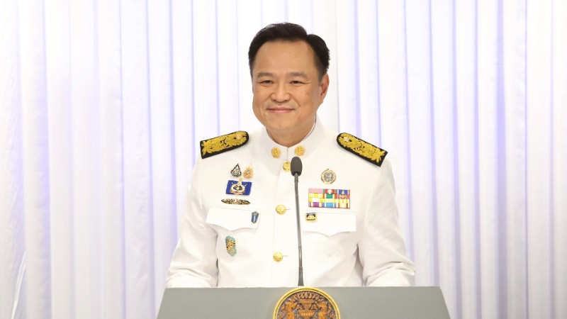 Tân Thủ tướng Thái Lan Anutin Charnvirakul phát biểu sau lễ nhận sắc lệnh phê chuẩn của Hoàng gia tại Bangkok, ngày 7/9/2025. (Ảnh: THX/TTXVN)