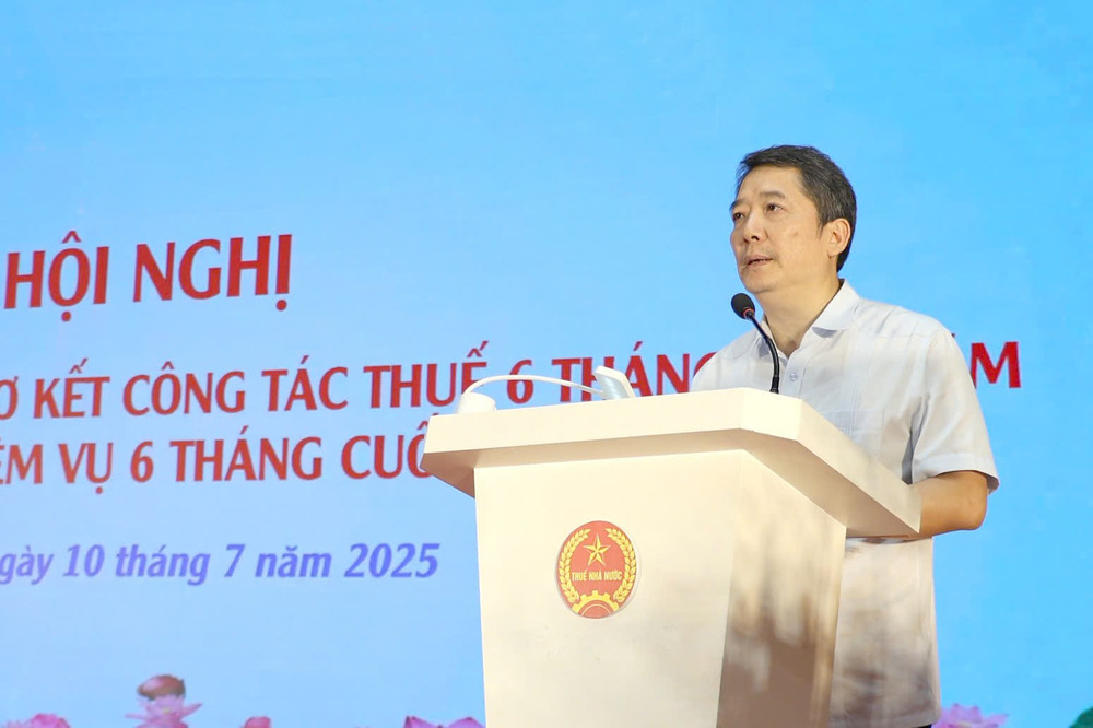 Thứ trưởng Tài chính Cao Anh Tuấn đánh giá cao những nỗ lực của ngành Thuế thời gian qua. 617440ba339485cadc853.jpg