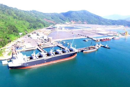 Các dự án cảng biển và hạ tầng kết nối đòi hỏi vốn hàng chục nghìn tỷ đồng.