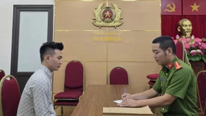 Đối tượng Nguyễn Xuân Khải tại cơ quan Công an.
