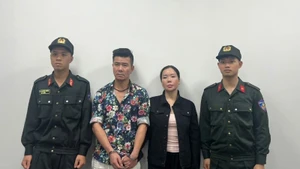 Vợ chồng Mai Anh và Lê Văn Đông.