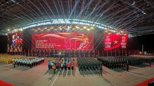 Toàn cảnh lễ khai mạc.
