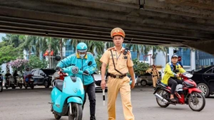 Răn đe, phòng ngừa các shipper và tài xế xe công nghệ.