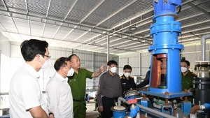 Xưởng sản xuất ma túy tổng hợp quy mô công nghiệp tại Khánh Hòa do các đối tượng người Trung Quốc cầm đầu.