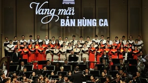 Chương trình nghệ thuật đặc biệt “Vang mãi bản hùng ca”.