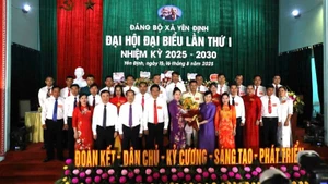 Ra mắt Ban chấp hành Đảng bộ xã Yên Định nhiệm kỳ 2025-2030.