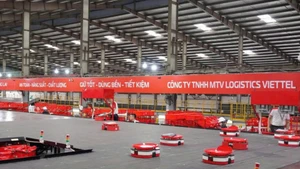 Hệ thống robot tự hành của Viettel Post đạt giải Vàng và dẫn đầu các hạng mục về robot và tự động hóa.